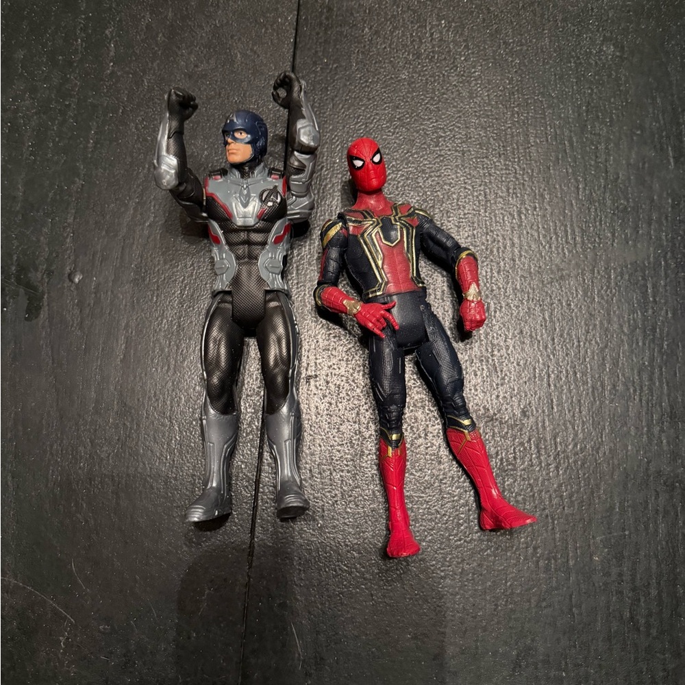 Marvel Action Figures - captain America and spider man